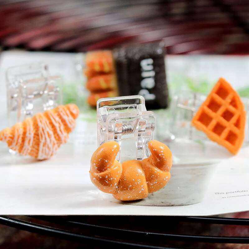 Bready or Not - Bread-shaped Binder Clips - 4 Pieces - Clips & Fasteners - Scribble Snacks