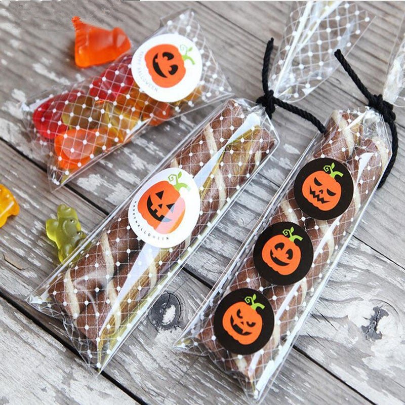 120 Stickers DIY Halloween Party Candy Box Stickers Gift Bag Labels Pumpkins Ghost Cupcake Decor Stickers Party Supplies - 0 - Scribble Snacks