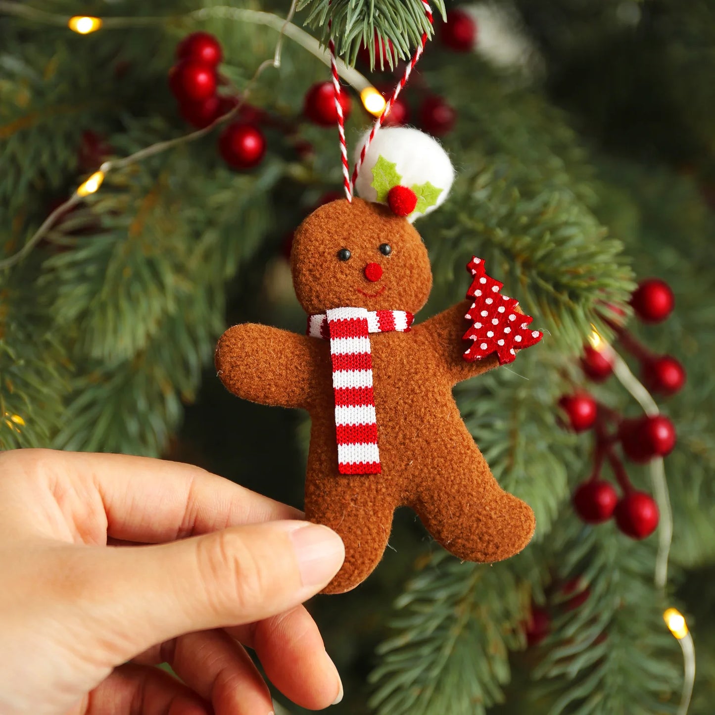 Christmas Sweet Gingerbread Man Ornament Set