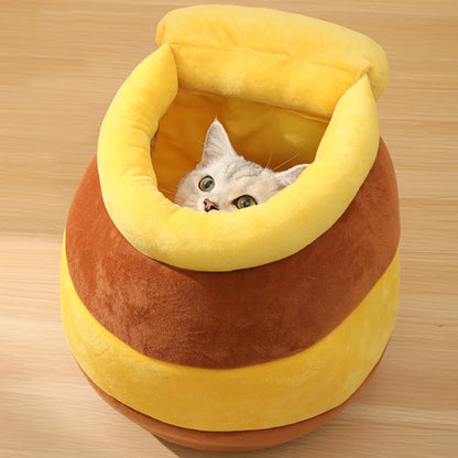 Christmas Honey Jar Cat Bed - Cozy Cat Bed