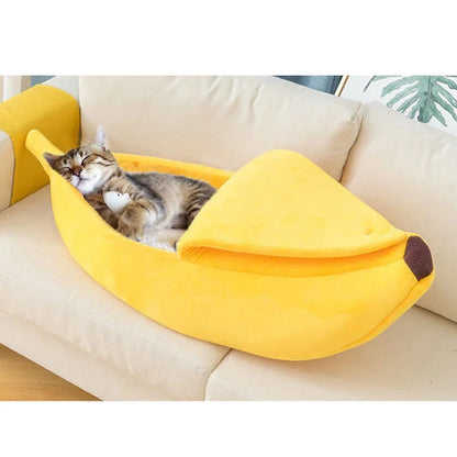 Christmas Cozy Banana Pet Bed [Small/Large]