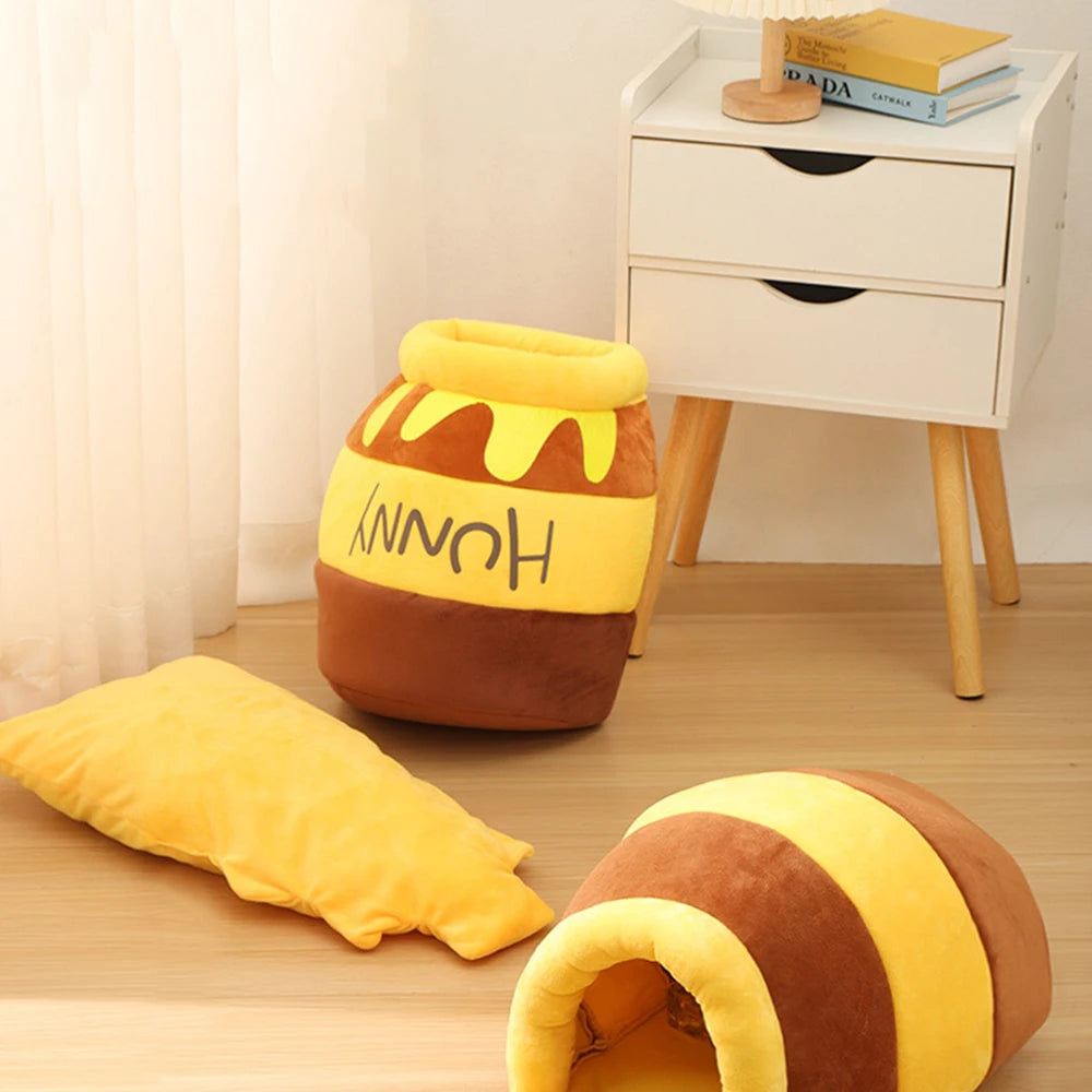 Christmas Honey Jar Cat Bed - Cozy Cat Bed