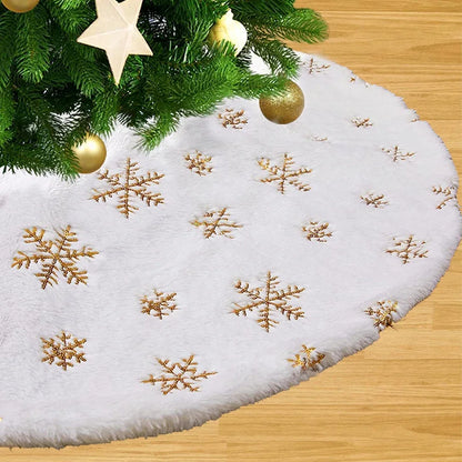 Snowy Plush Christmas Tree Skirt