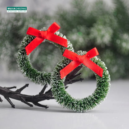 Christmas Mini Holiday Wreaths Set