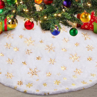 Snowy Plush Christmas Tree Skirt