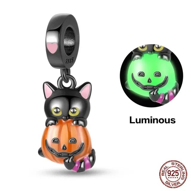 Black Cat Pumpkin Charm Bracelet - Halloween - Clothing Accessories (Necklaces, Vampire Teeth, Pins, Headwear) - Scribble Snacks