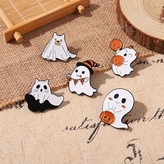 Cartoon Halloween Cute Ghost Pumpkin Lamp Shape Paint Alloy Brooch - 0 - Scribble Snacks