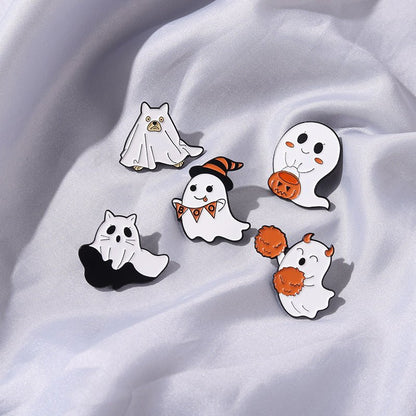 Cartoon Halloween Cute Ghost Pumpkin Lamp Shape Paint Alloy Brooch - 0 - Scribble Snacks