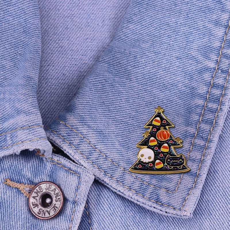 Cat Badge Christmas Halloween Cute Accessory - 0 - Scribble Snacks