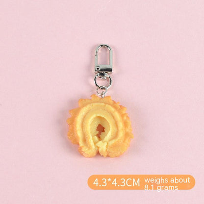 Ring cookie keychain with jam centre, about 4.3 x 4.3 cm