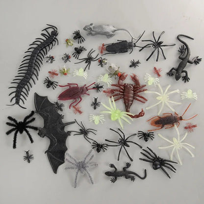 Creepy Critter Gift Invaders - Halloween - Fake Spiders & Insects - Scribble Snacks