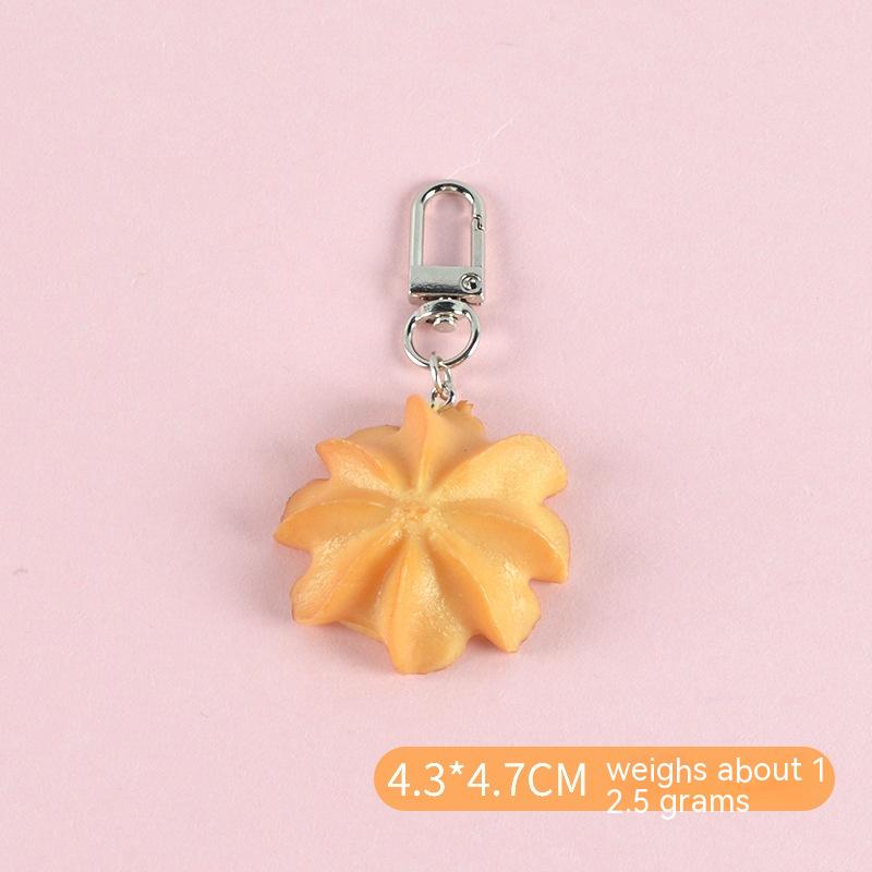 Star cookie keychain, about 4.3 x 4.7 cm