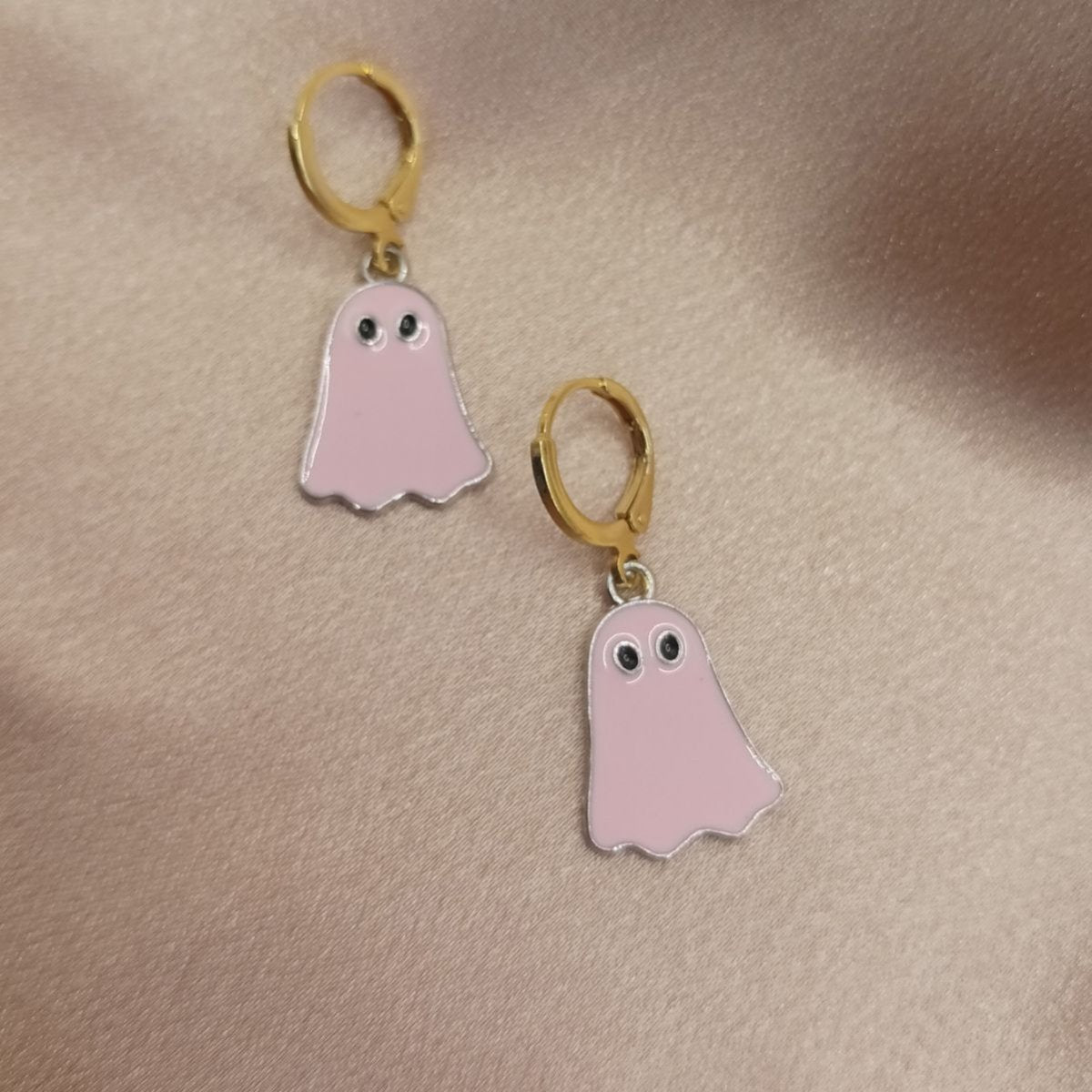 Halloween Cartoon Ghost Ear Clip - 0 - Scribble Snacks