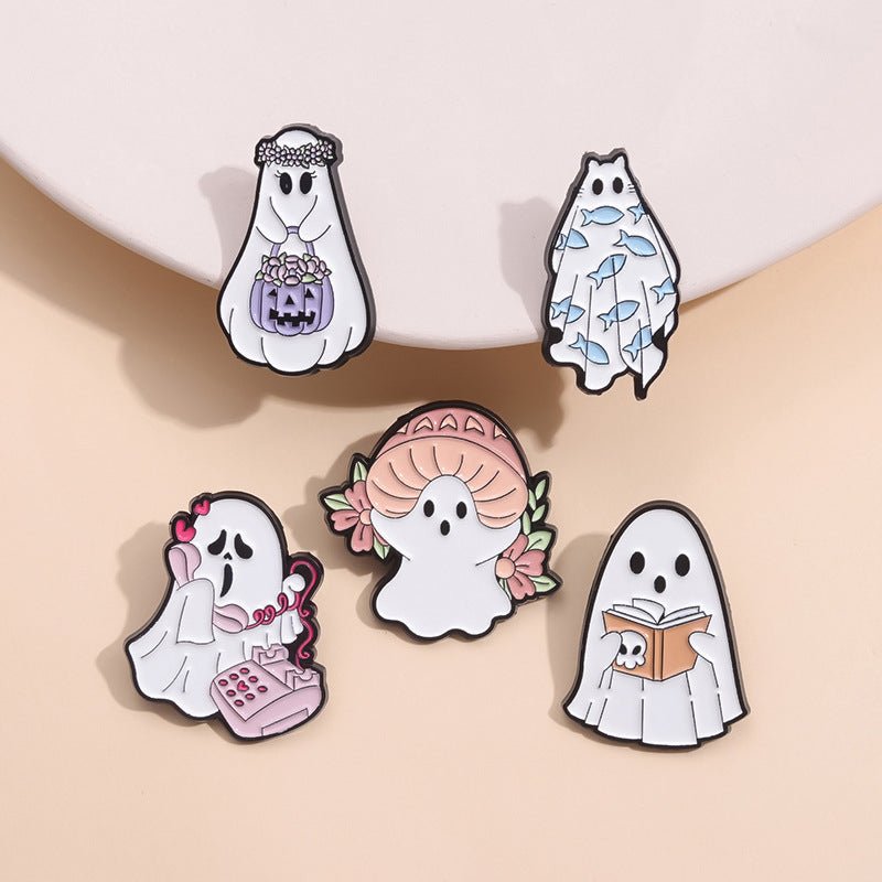 Halloween Cute Ghost Shape Metal Brooch Cartoon Accessories - 0 - Scribble Snacks