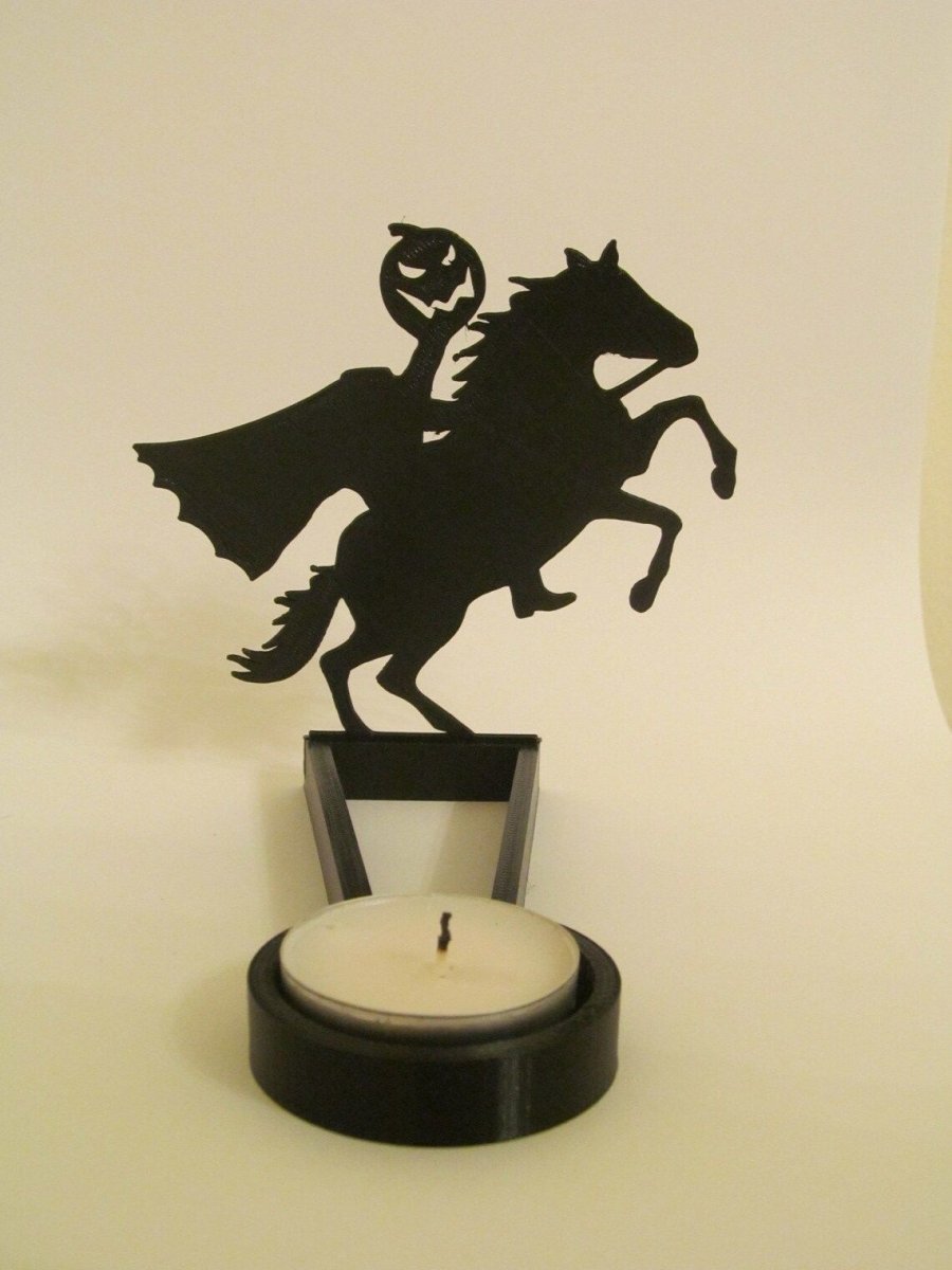 Halloween Funny Candle Holder Desktop Furnishings Ornaments - 0 - Scribble Snacks