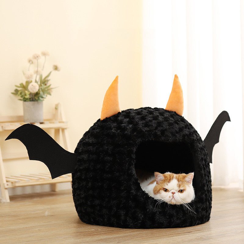 Halloween Little Devil Pet Nest Short Plush Fully Enclosed Warm - 0 - Scribble Snacks