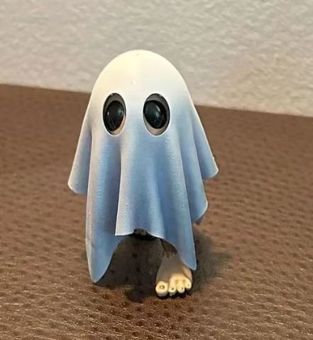 Halloween Ornaments Creative Cute Ghost Resin Crafts - 0 - Scribble Snacks