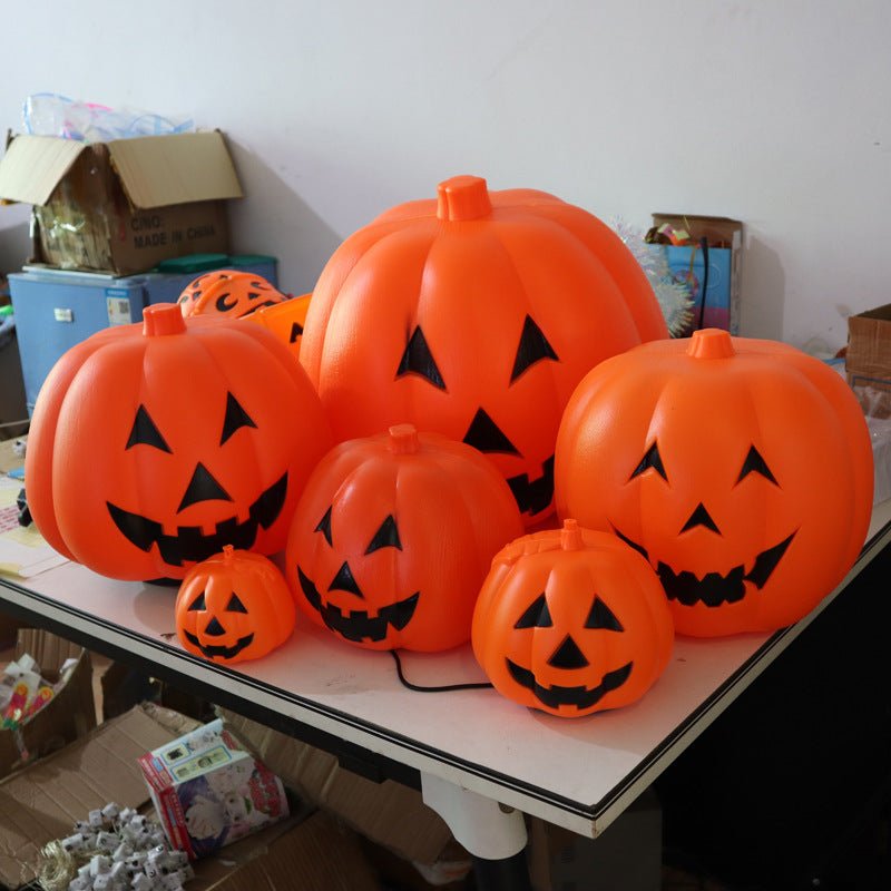 Halloween Plastic Luminous Pumpkin Lamp - 0 - Scribble Snacks