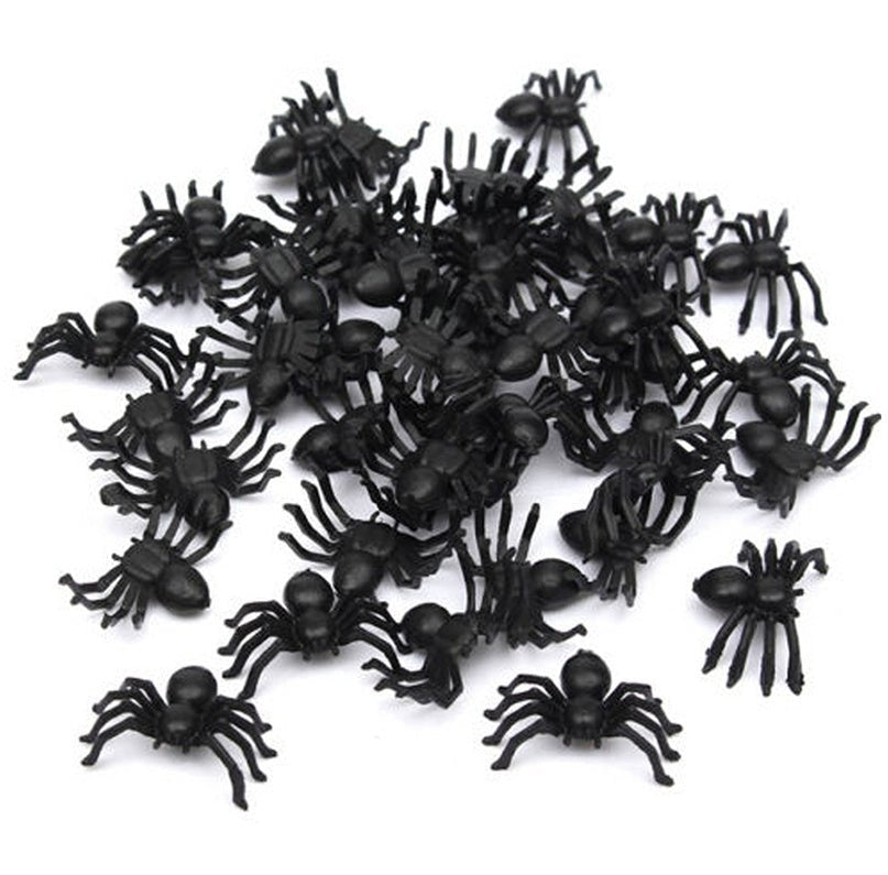 Halloween plastic spider - 0 - Scribble Snacks