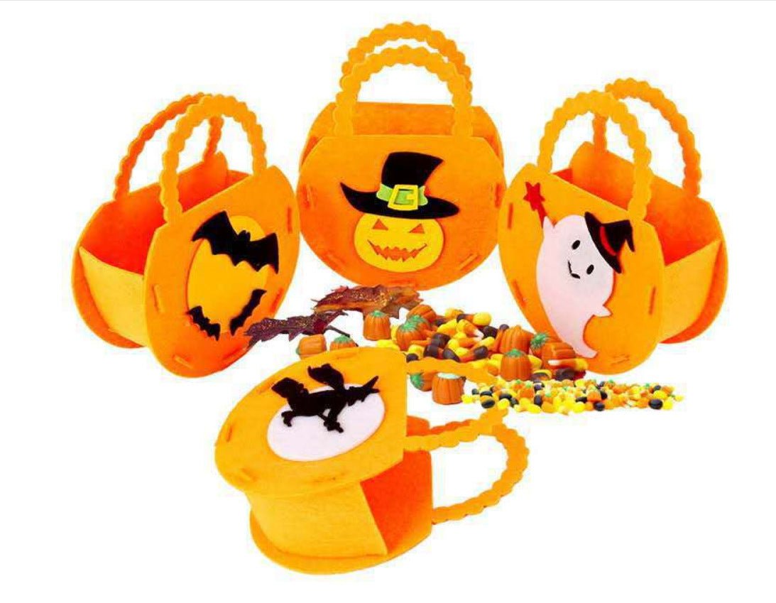 Halloween Pumpkin Bag Creative Halloween Cookie Candy Gift Bag Halloween Treat Or Trick Props Handheld Basket - 0 - Scribble Snacks