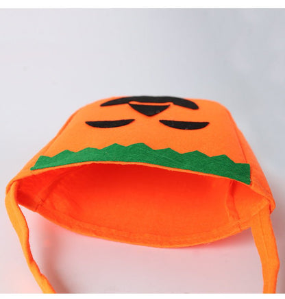 Halloween Pumpkin Bag Portable Three - dimensional Non - woven Bag Candy Bag - 0 - Scribble Snacks