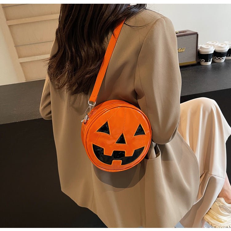 Halloween Pumpkin Small Round Bag Girls Funny Cute Shoulder Bag Personality Creative Messenger Crossbody Bags For Women - 4 - Scribble Snacks