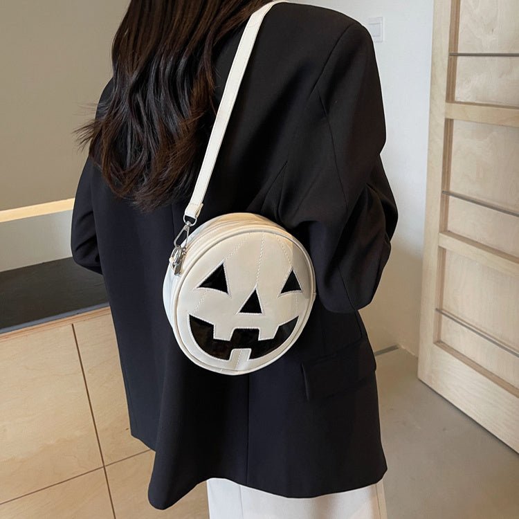 Halloween Pumpkin Small Round Bag Girls Funny Cute Shoulder Bag Personality Creative Messenger Crossbody Bags For Women - 4 - Scribble Snacks