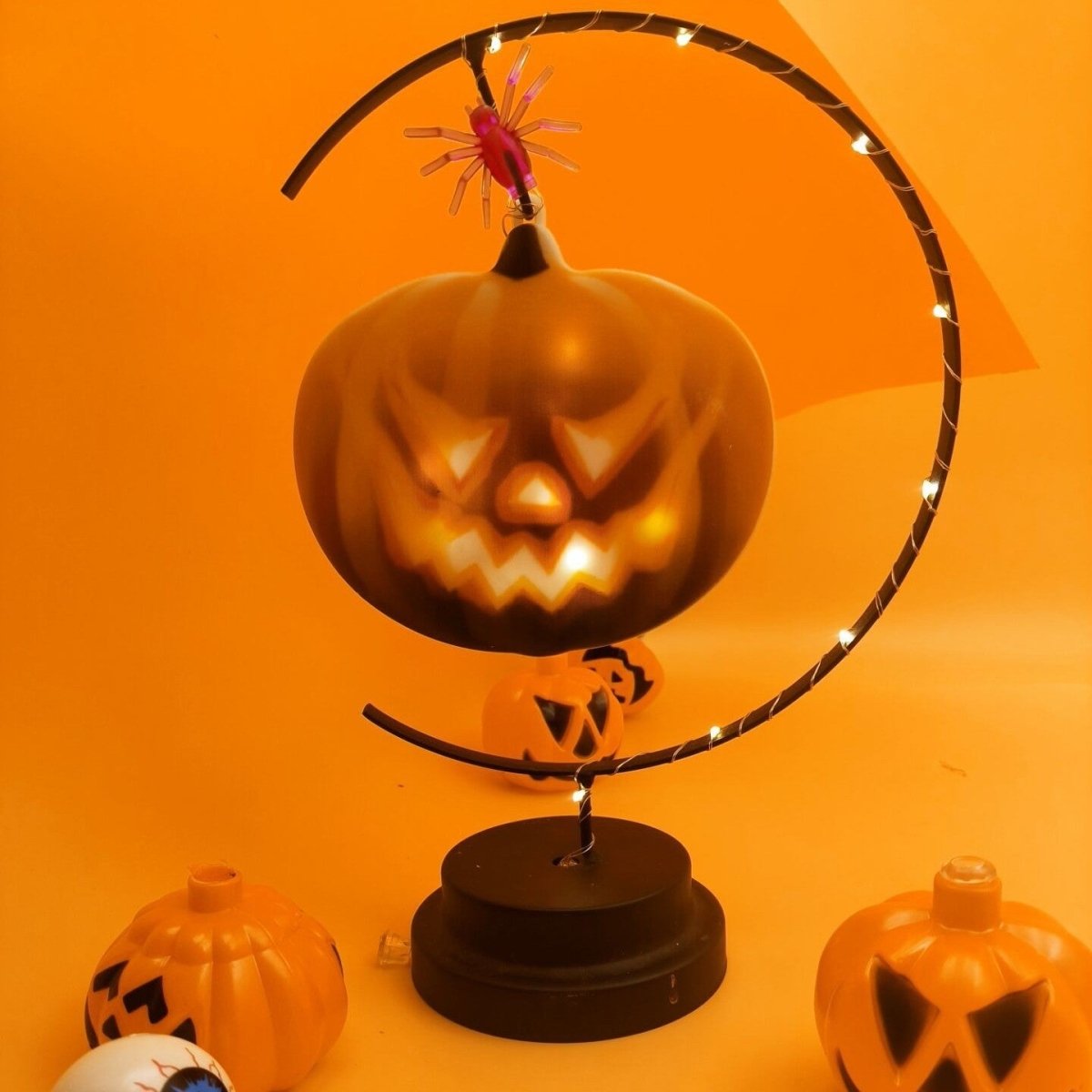 Halloween Wrought Iron Modeling Lamp - 0 - Scribble Snacks