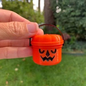 Mini Halloween Nostalgic Bucket Candy Box Trick Or Treat Basket - 0 - Scribble Snacks