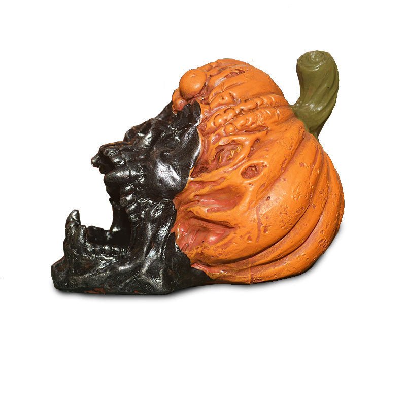 New Evil Pumpkin Skull Halloween Resin Ornament - 0 - Scribble Snacks