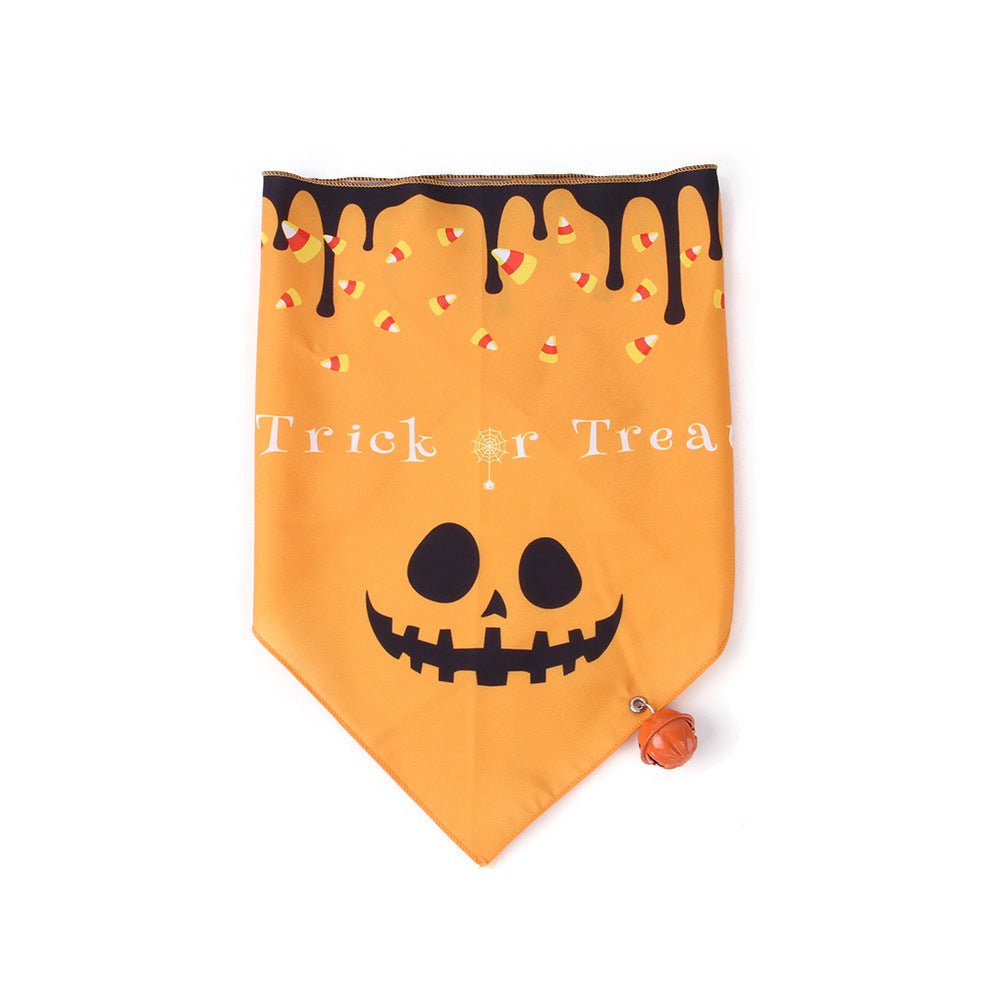 Pet Dog And Cat Halloween Print Triangle Saliva Towel - 0 - Scribble Snacks