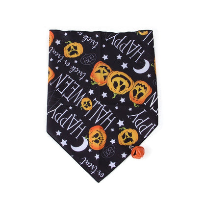 Pet Dog And Cat Halloween Print Triangle Saliva Towel - 0 - Scribble Snacks