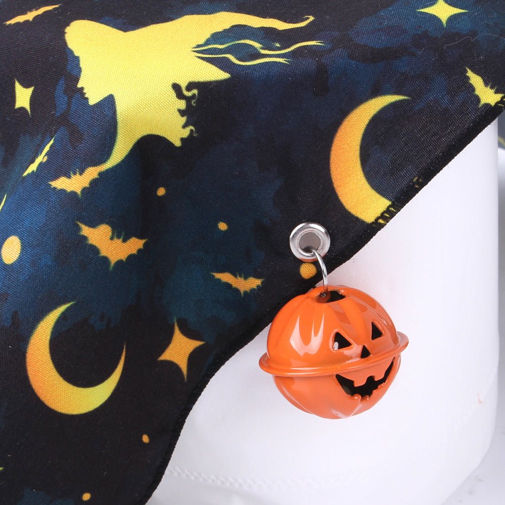 Pet Dog And Cat Halloween Print Triangle Saliva Towel - 0 - Scribble Snacks