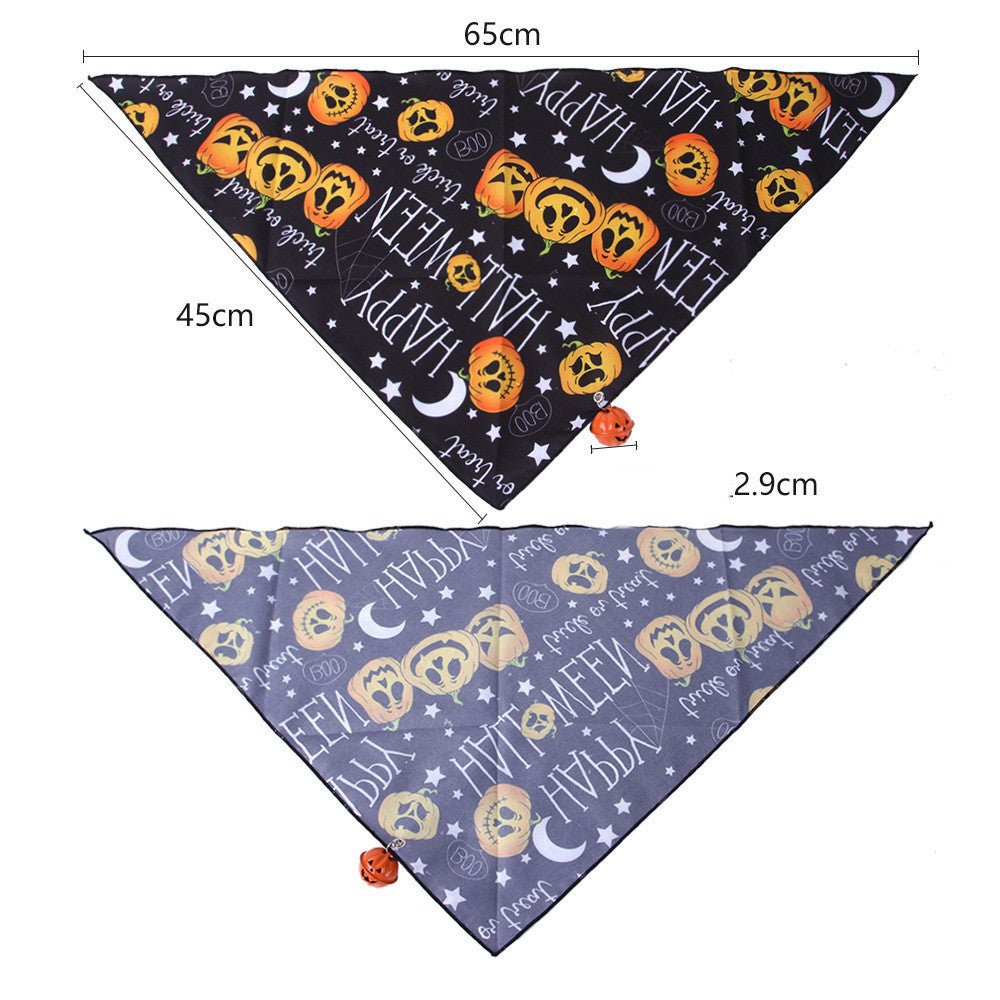 Pet Dog And Cat Halloween Print Triangle Saliva Towel - 0 - Scribble Snacks