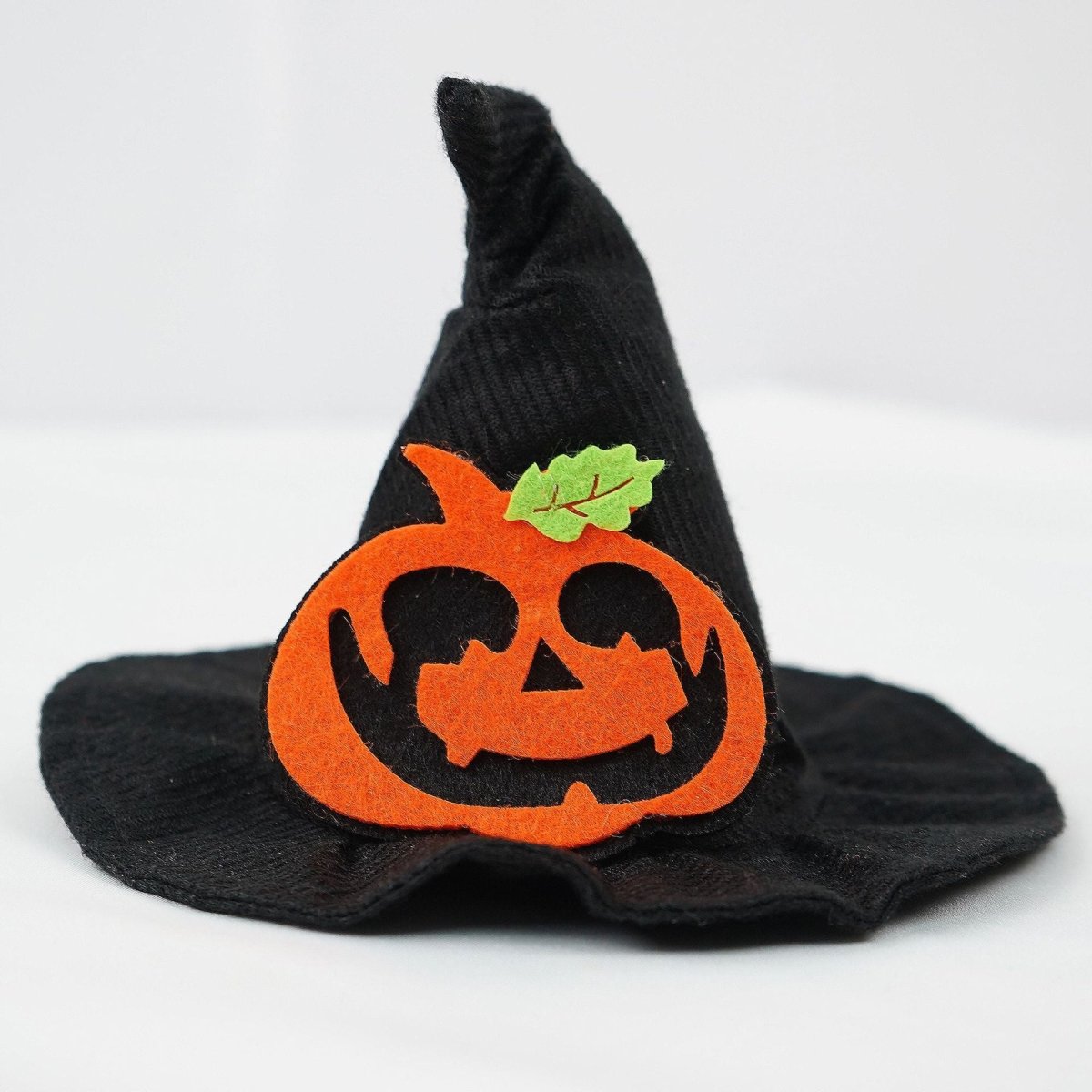 Transform Into Magic Halloween Creative Pet Halloween Hat - 0 - Scribble Snacks