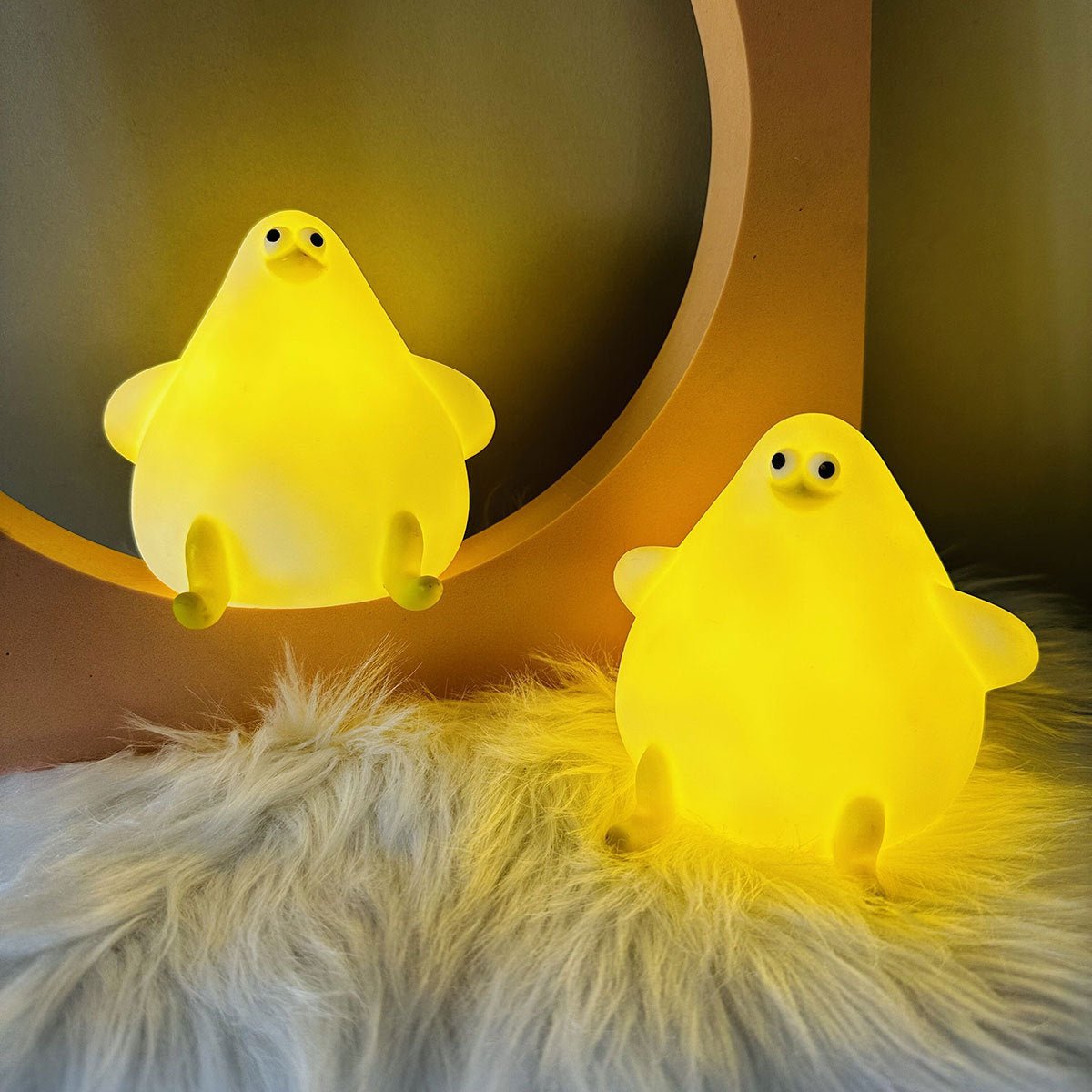 Warm Lovely Cute Cartoon Silicone Sea Gull Night Light With USB Charging Christmas Gifts Kids Grils Room Bedside Sleeping Lamp - 0 - Scribble Snacks