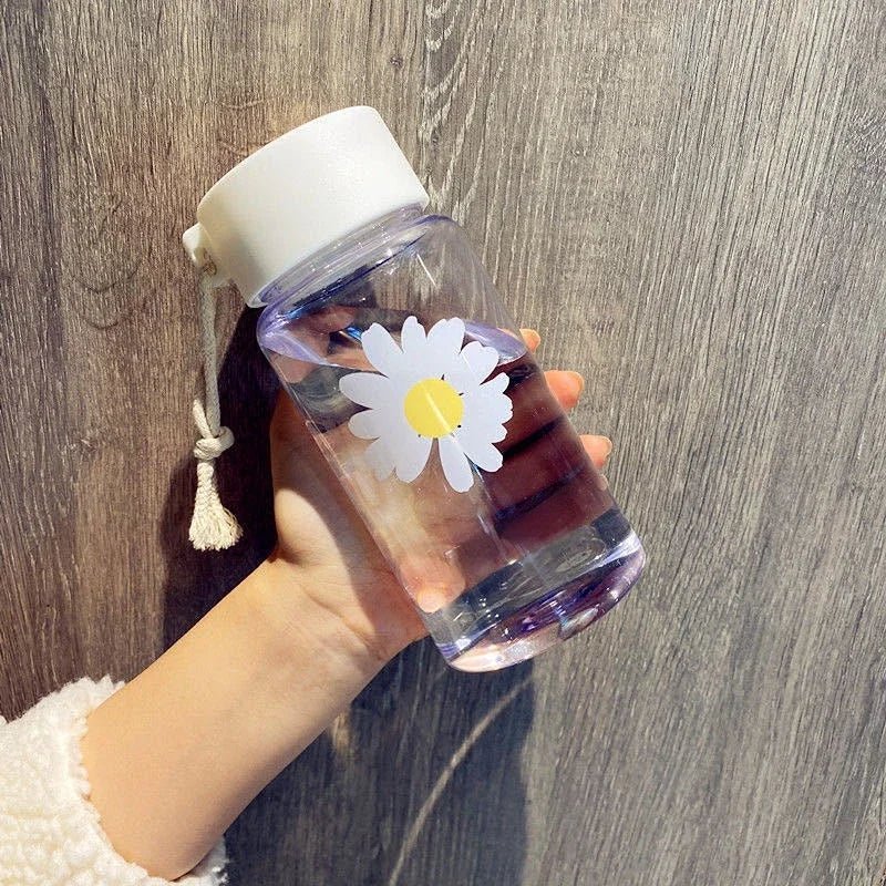 Daisy Delight Portable Water Bottle - Water Bottles - Scribble Snacks