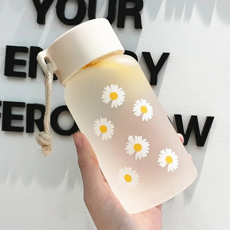 Daisy Delight Portable Water Bottle - Water Bottles - Scribble Snacks