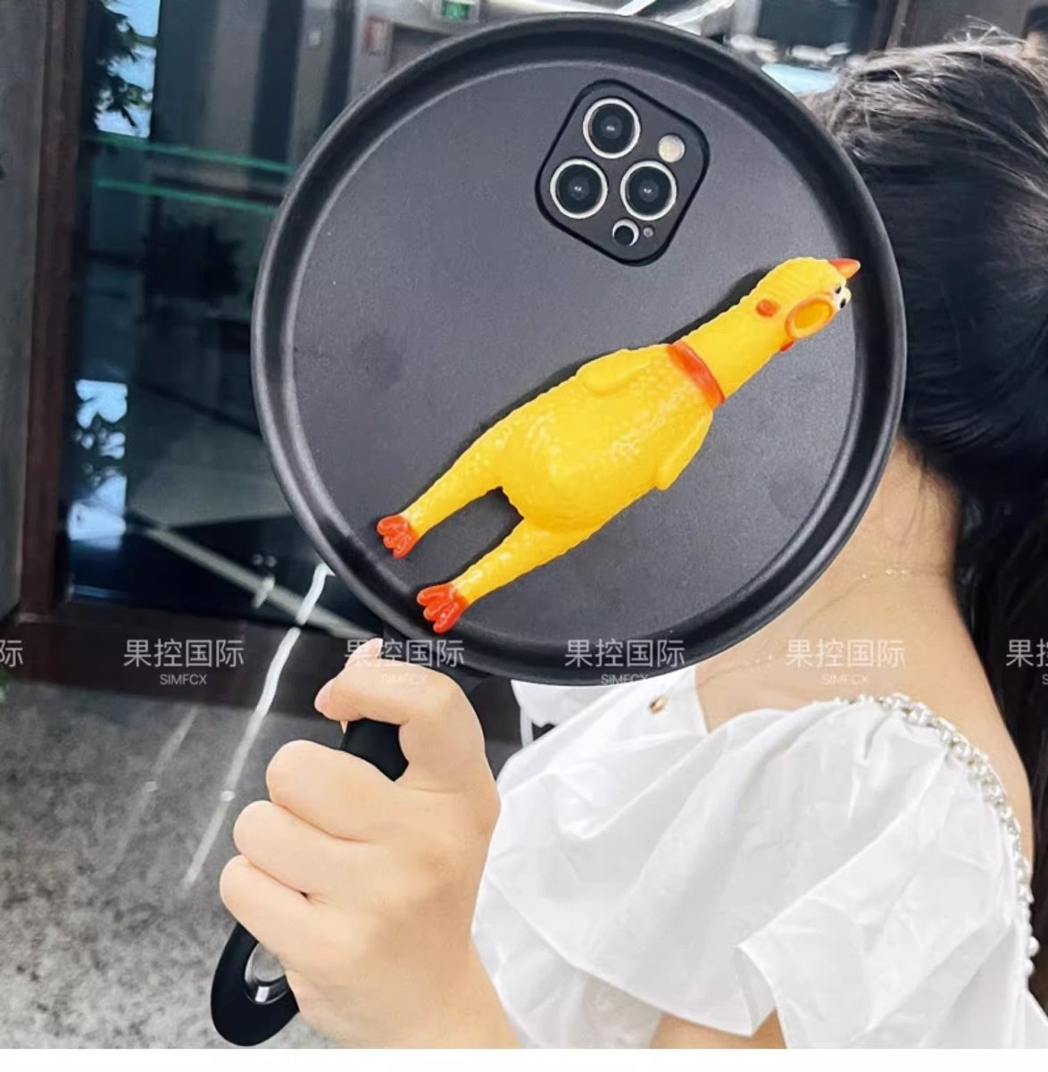 Screaming Chicken Frying Pan iPhone