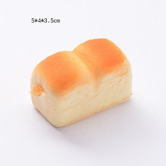 Slow-Rise Bread Squishy: Mini Toast (6.5 cm)